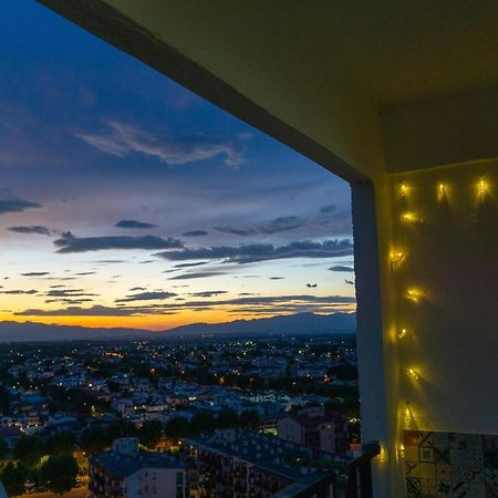 Les Couchers De Soleil A Empuriabrava Exterior foto